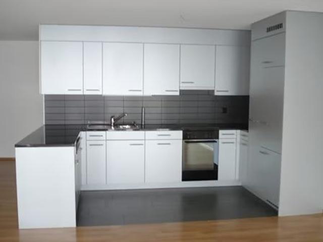 5.5 Zimmer, 125 m², 2. Stock