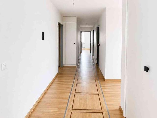 5.5 Zimmer, 133 m²