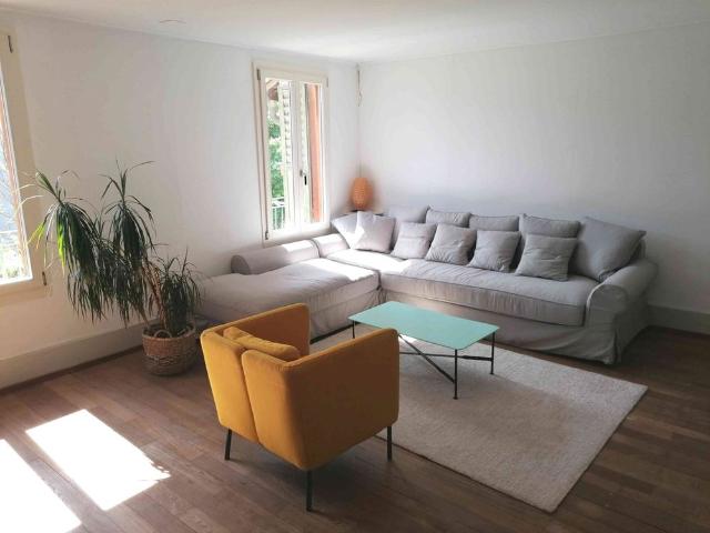 5.5 Zimmer, 130 m², 2. Stock
