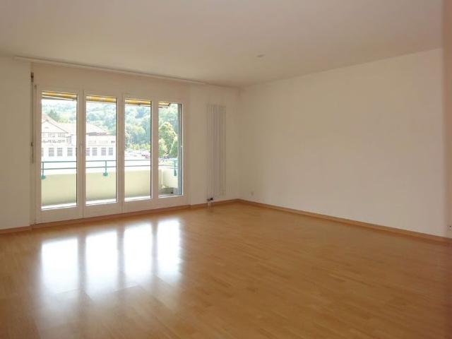 5.5 Zimmer, 130 m², 2. Stock