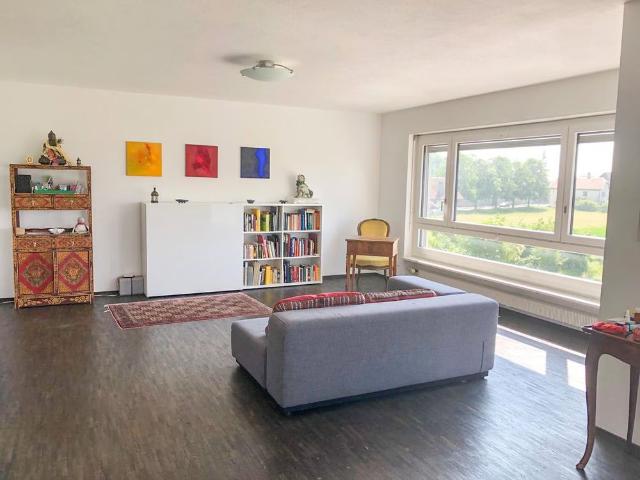 5.5 Zimmer, 130 m², 3. Stock
