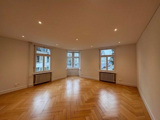5.5 Zimmer, 132 m², 1. Stock