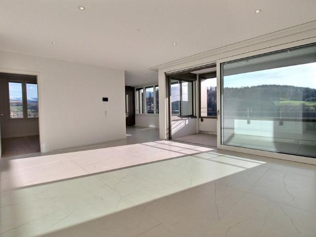 5.5 Zimmer, 134 m², 14. Stock