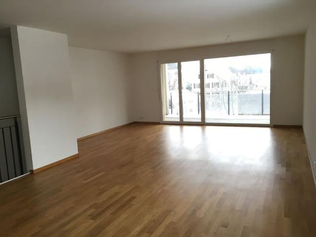 5.5 Zimmer, 135 m², 2. Stock