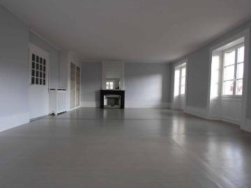 5.5 Zimmer, 135 m², 2. Stock