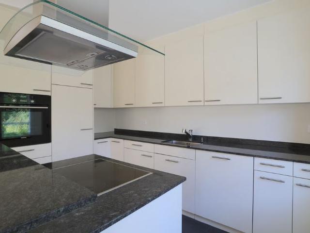 5.5 Zimmer, 135 m², 2. Stock