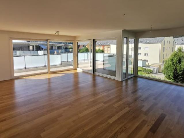 5.5 Zimmer, 135 m², 2. Stock