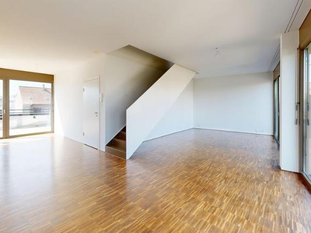 5.5 Zimmer, 138 m², 4. Stock