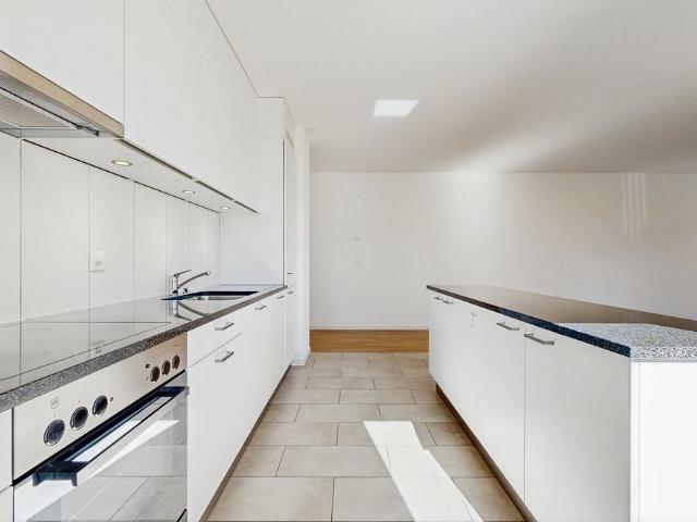 5.5 Zimmer, 139 m², 2. Stock