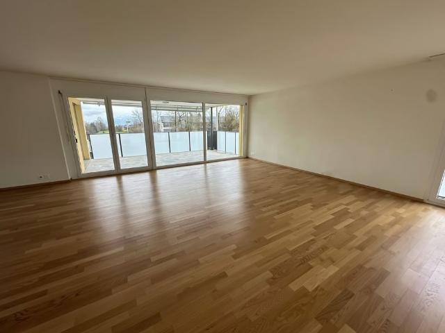 5.5 Zimmer, 139 m², 2. Stock