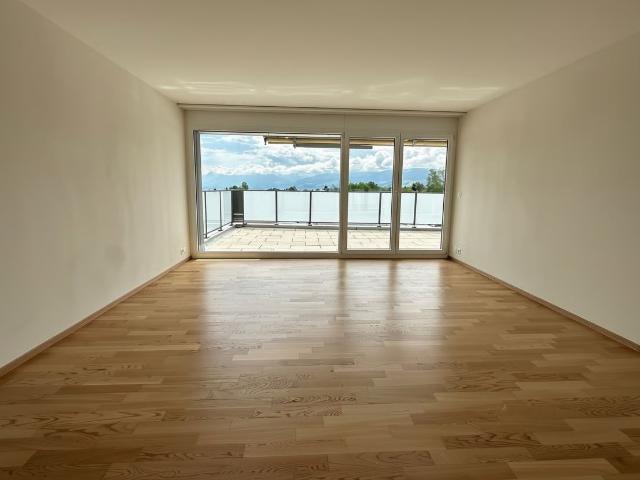 5.5 Zimmer, 139 m², 2. Stock
