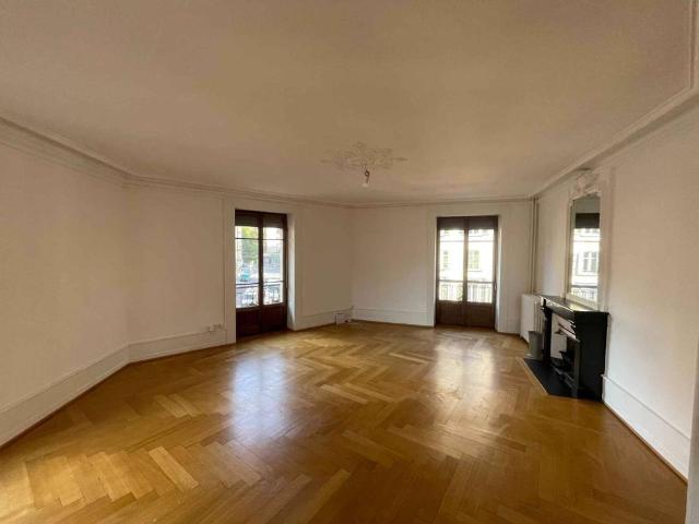 5.5 Zimmer, 1 m², 2. Stock