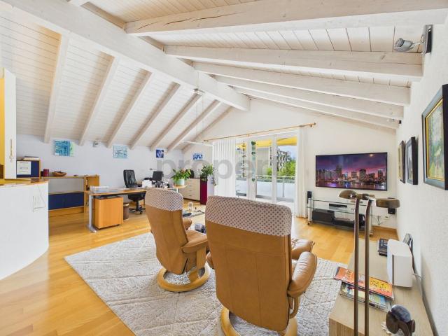 5.5 Zimmer, 202 m², EG