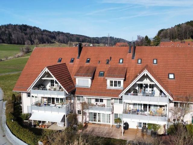 5.5 Zimmer, 217 m², 2. Stock