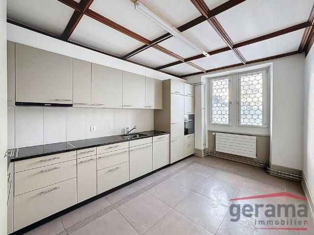 5.5 Zimmer, 220 m², 1. Stock