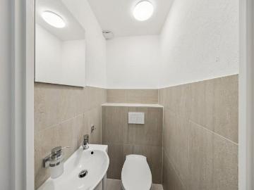 5.5 Zimmer, 95 m², EG