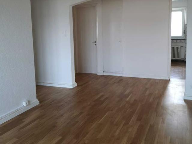 5.5 Zimmer, 98 m², 2. Stock