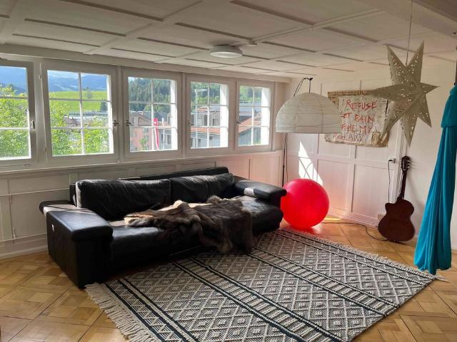 5.5 Zimmer, 90 m², 2. Stock
