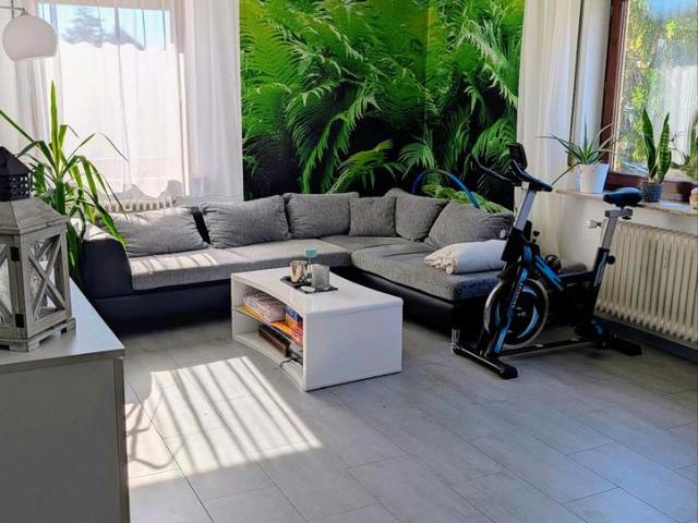 5,5 Zimmerwohnung mit 2 Tiefgaragenplätzen