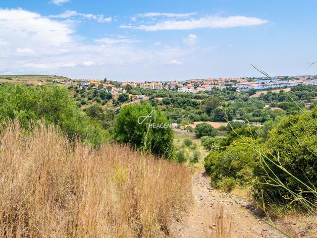 5.760 m² de Terreno com vista sobre a Serra de Sintra