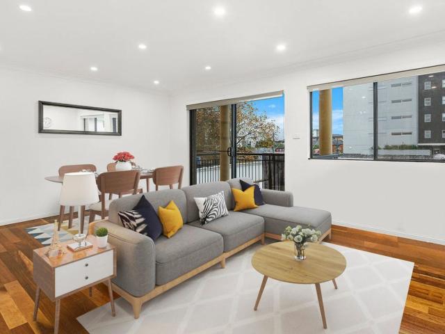 5 / 71 Keira Street, Wollongong | Cooper & Cooper Property Management