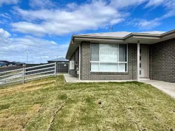 5A Fairymartin Lane, Moore Creek, NSW 2340