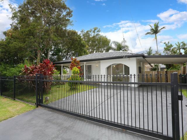 5a garden grove, carrara qld for rent lj hooker