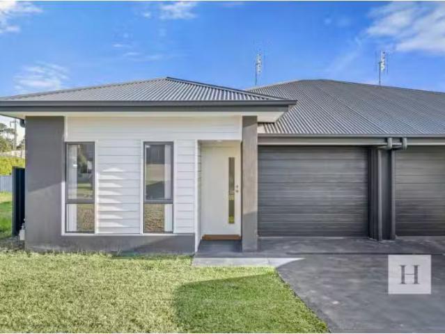 5a Mitchell Tce, Warnervale House for rent Listed by Heritage.