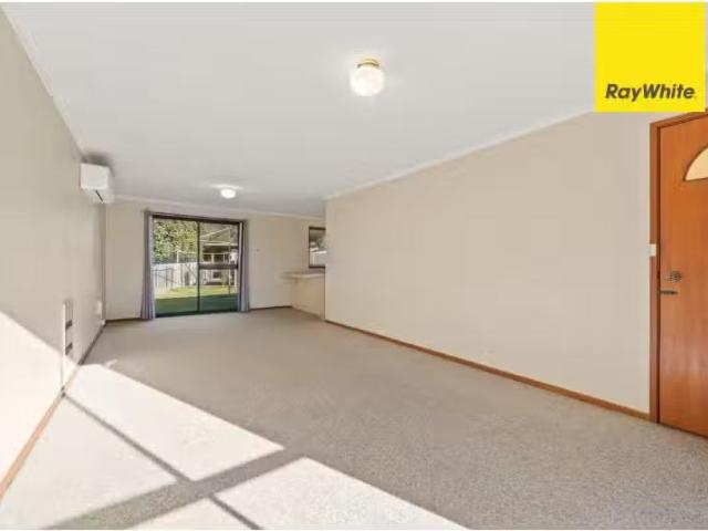 5A Noarlunga Crescent, BONYTHON Townhouse for rent Listed by.