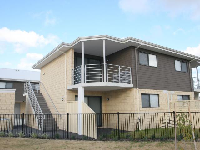 5b/4 Adnata Road, BEELIAR, WA 6164