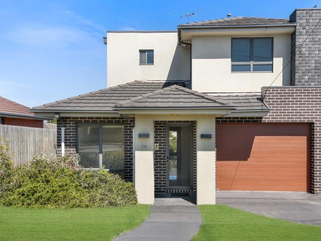 5B Avenza Street, Mentone