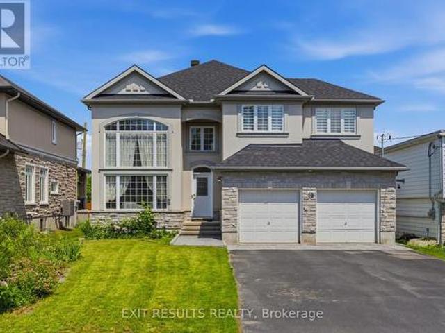 5B Kemp Drive, Ottawa, ON, K1T 3W9 house for sale | Listing ID X13472 | Royal LePage