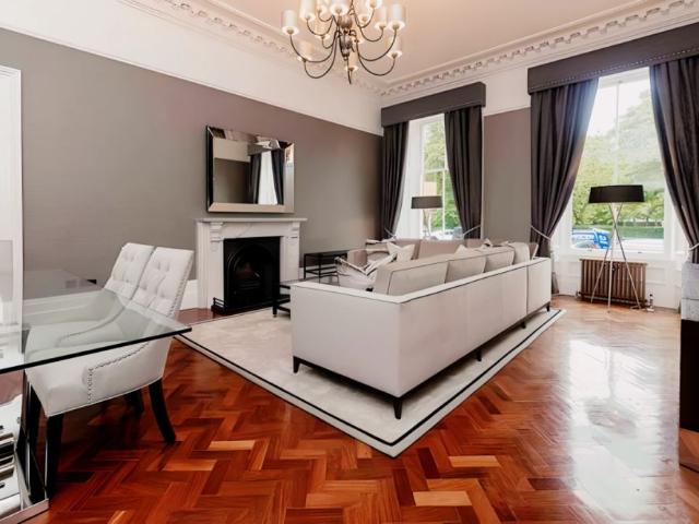 5Bedrooms, 5Bathrooms