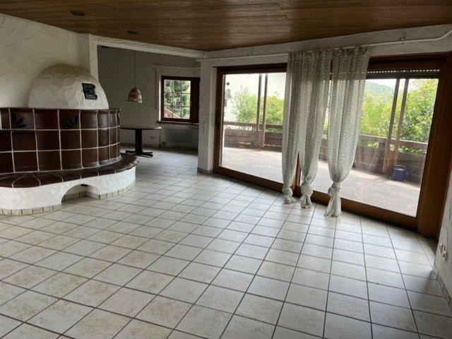 5BR Exquisit Family House, Panoramic Views, Family Friendly Location