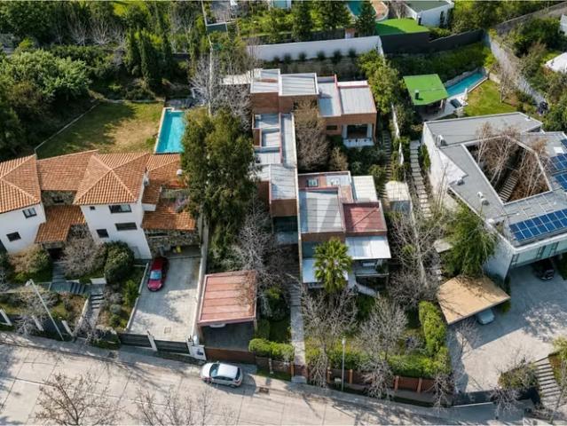 5d, 6b +servicio+ exterior | 6 dormitorios por 49500.00 en Las Condes