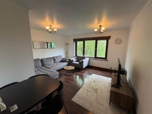 5F Stranmillis Court, Stranmillis, Belfast, BT9 5EU