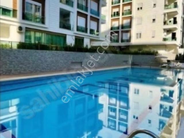 5yıldız Residence 1+1 Doğalgazli Havuzlu+kapalı Otopark+fitnes