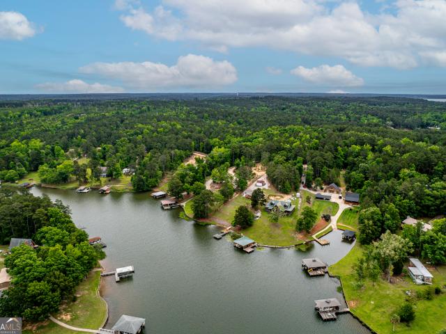 63 Tomahawk Drive