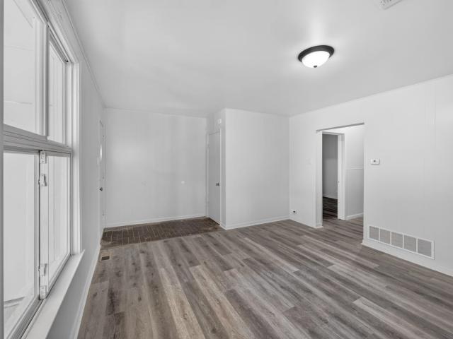 63 W 15TH Street