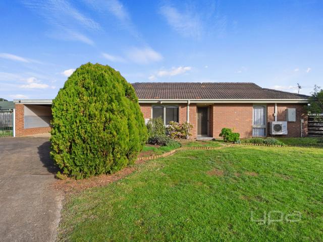 63 Argyll Circuit, Melton West
