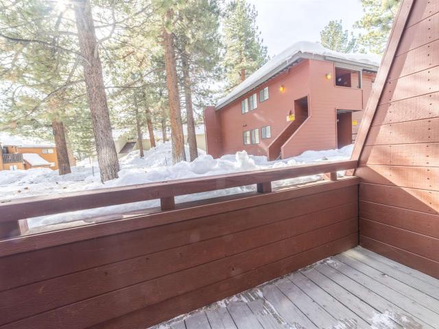 63 Arrowhead Dr, Unit 12, Mammoth Lakes, CA 93546 | MLS #260043