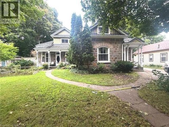 63 Birch Street, Cambridge, ON, N1R 2M6 house for sale | Listing ID 40853 | Royal LePage