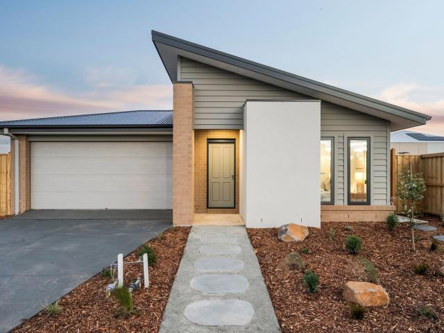 63 Botany Circuit