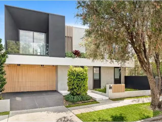 63 Campbell Street, Sans Souci House for rent Listed by Stuar.