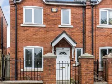 63 Chorlton Road, Manchester, M15 4AP, United Kingdom | 3 bed house for rent #138592263 | Rentberry