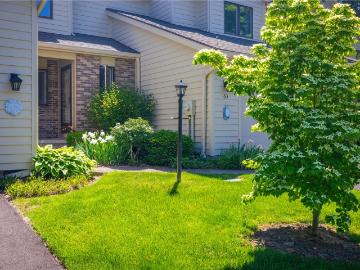 63 Colonial Circle