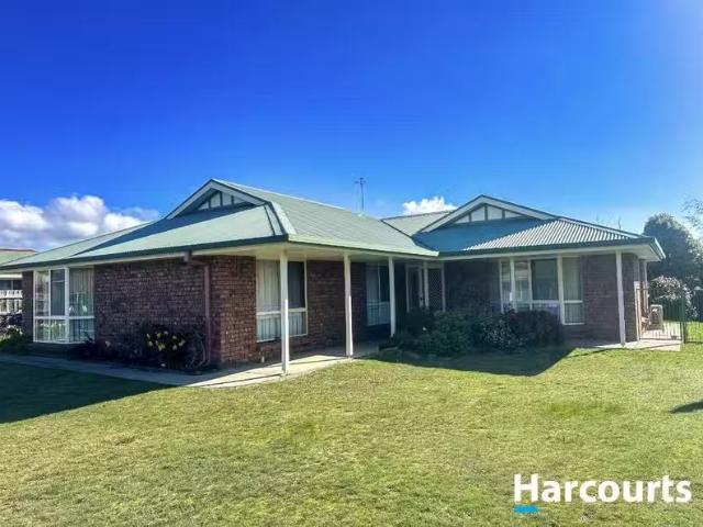 63 Freshwater Point Road, LEGANA, TAS 7277 House for Rent