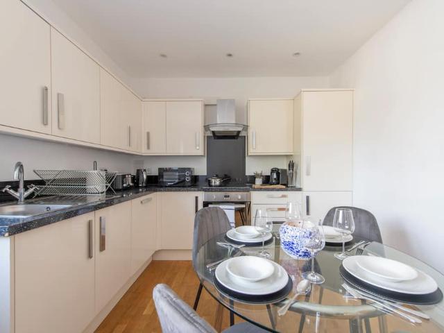 63 Gunnersbury Avenue | Studio apartment for rent #168009684 | Rentberry
