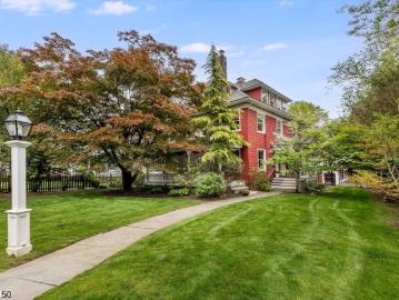 63 Highland Ave