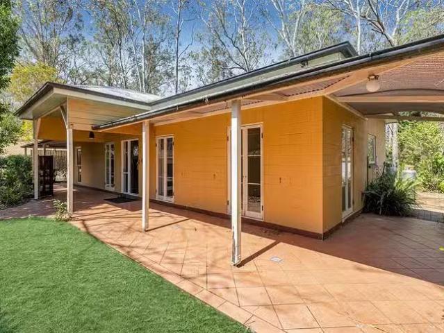 63 Kindra Avenue, Karana Downs, QLD 4306